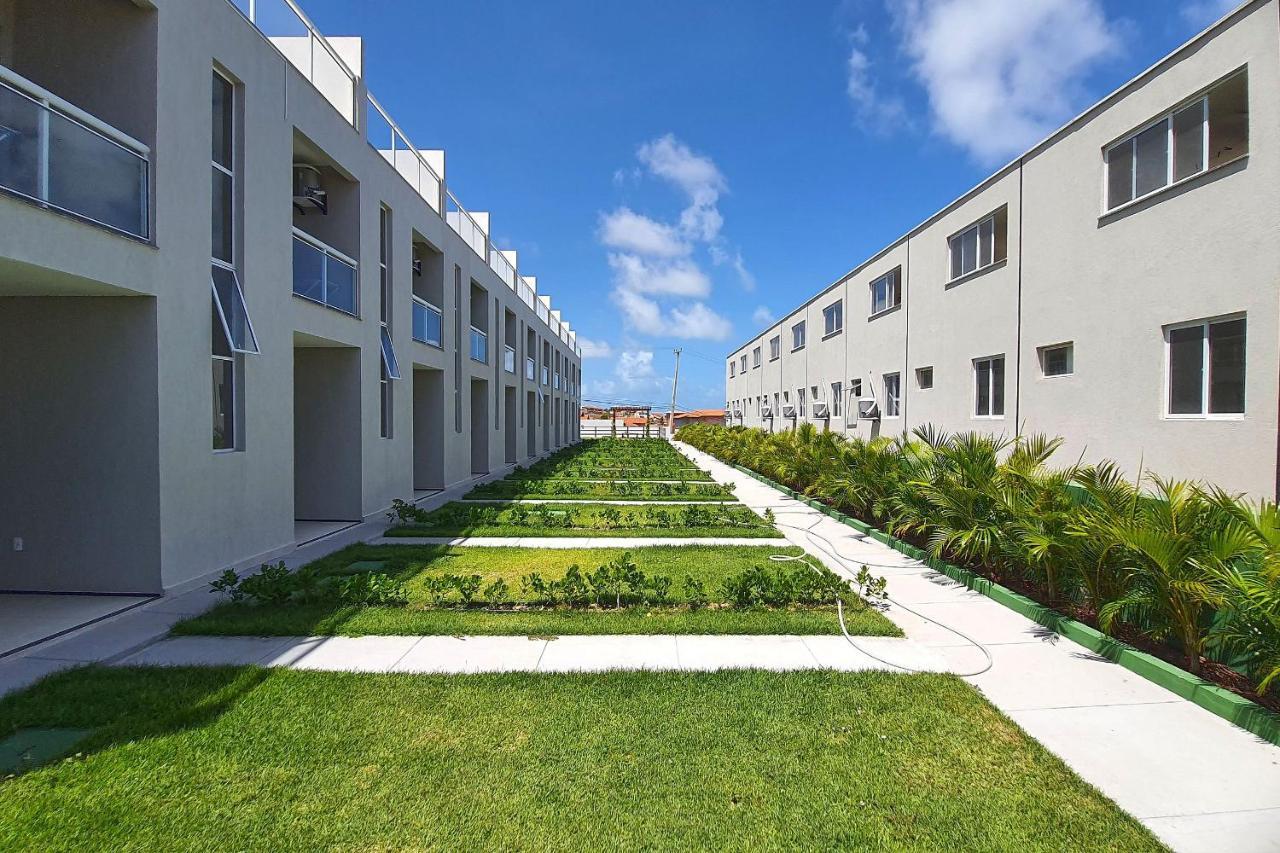 Beach Townhouses #C21 - Com Jacuzzi Por Carpediem Aquiraz Exterior foto